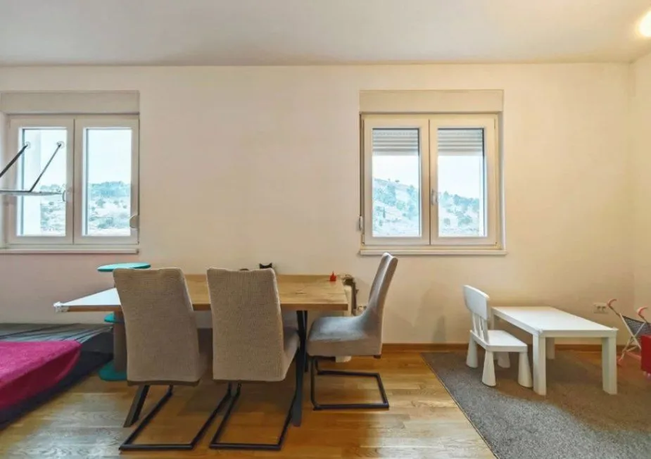 Prodaja, trosoban stan, 101m², Zagorič, Podgorica