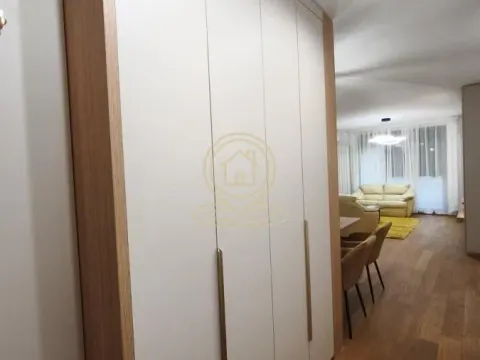 Izdavanje, trosoban stan, 65m², Južni Bulevar, Vračar Sve Podlokacije - image 7