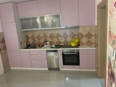 Izdavanje, jednosoban stan, 43m², Stari Aerodrom, Podgorica - image 3