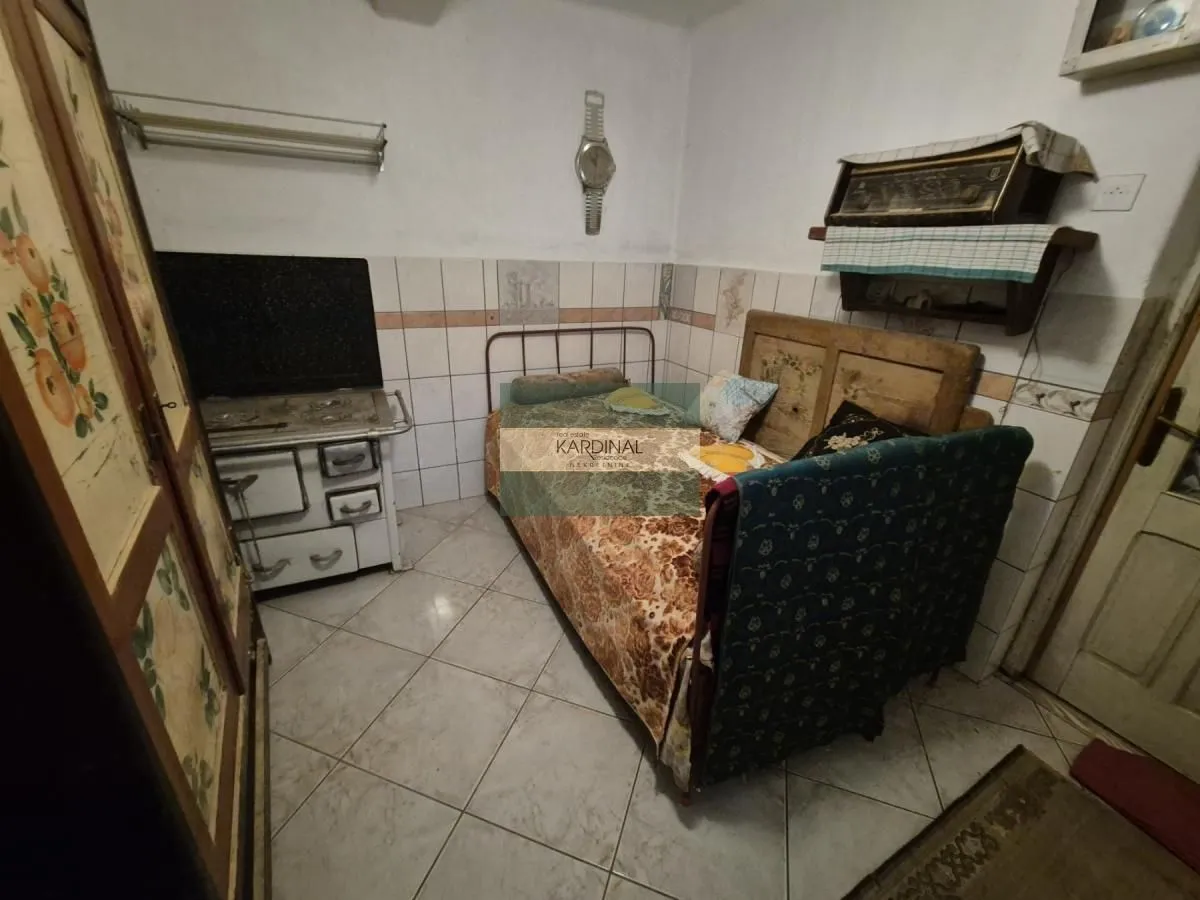 Prodaja, kuća, 280m², Majur, Jagodina