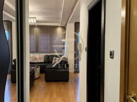 Sale, four bedroom apartment, 121m², Sajmište, Novi Sad - image 5