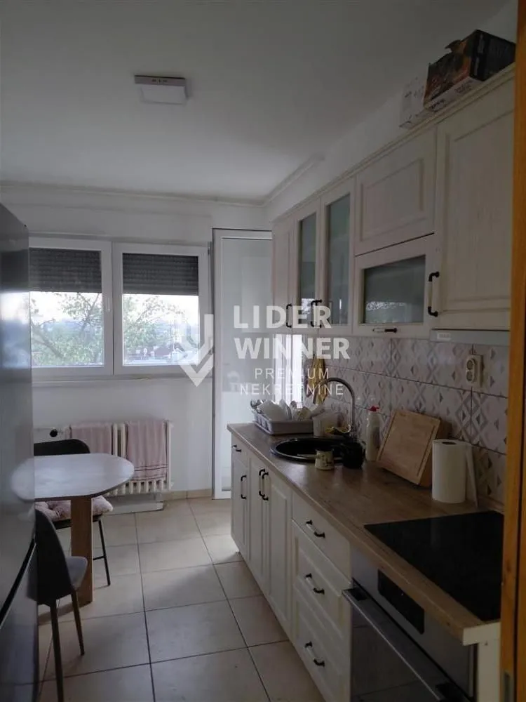 Prodaja, dvosoban stan, 55m², Miljakovac, Rakovica
