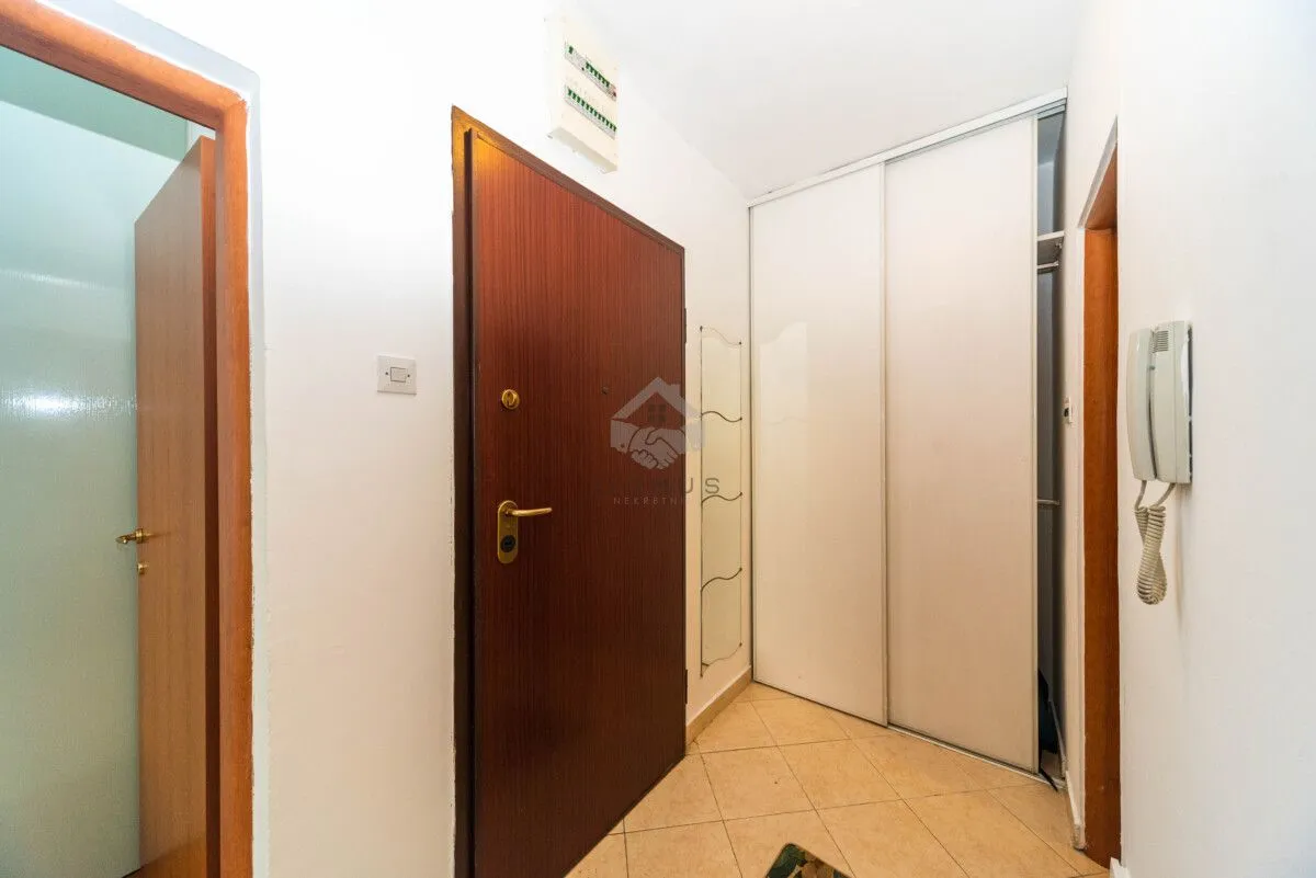 Rent, two bedroom apartment, 60m², Preko Morače, Podgorica