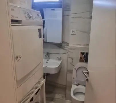 Rent, three bedroom apartment, 70m², Vračar Hram, Vračar Sve Podlokacije - image 12