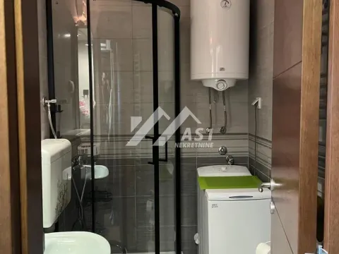 Izdavanje, dvosoban stan, 41m², Bulevar Oslobodjenja, Novi Sad Sve Podlokacije - image 9