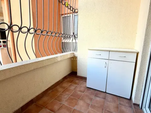 Rent, one bedroom apartment, 45m², Stari Aerodrom, Podgorica - image 12