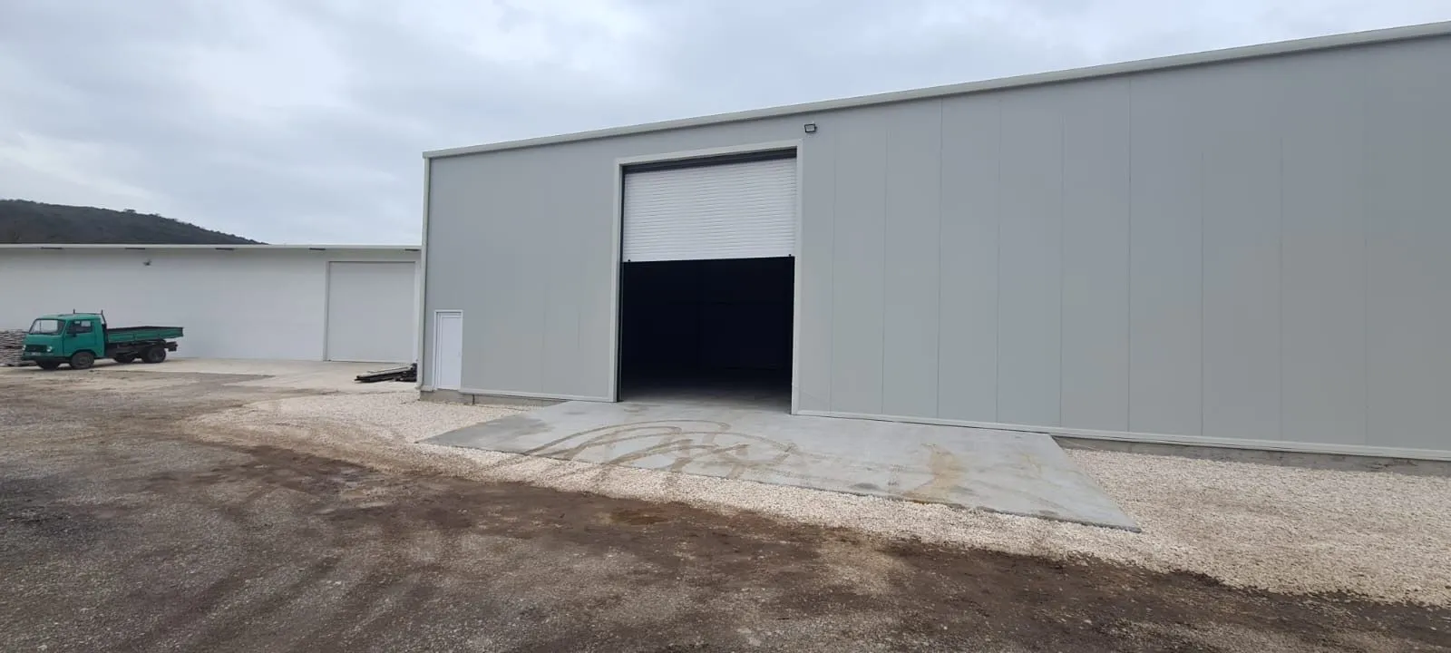 Rent, office space, 450m², Radanovići, Kotor