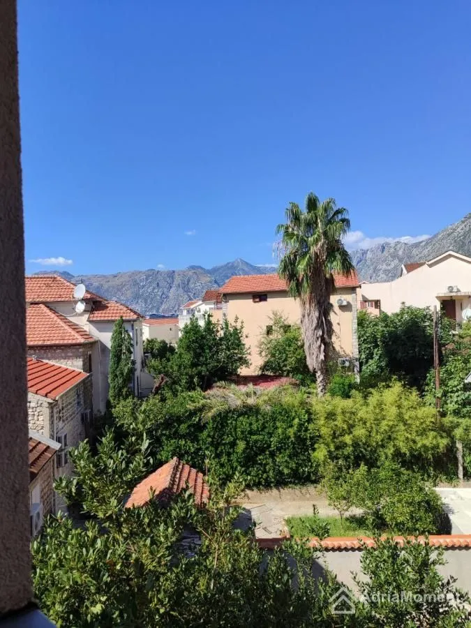 Prodaja, trosoban stan, 114m², Dobrota, Kotor