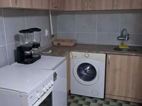 Izdavanje, jednosoban stan, 22m², Petrovaradin, Novi Sad - image 3