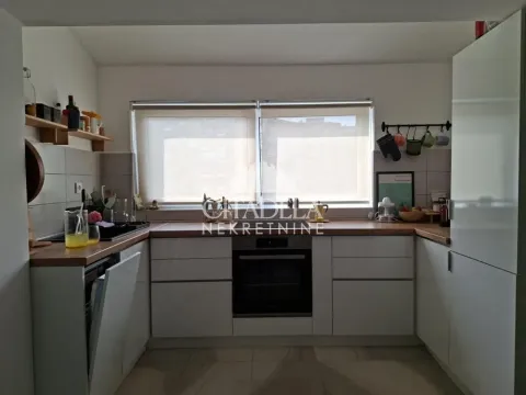 Rent, two bedroom apartment, 70m², Voždovac Sve Podlokacije, Beograd - image 9