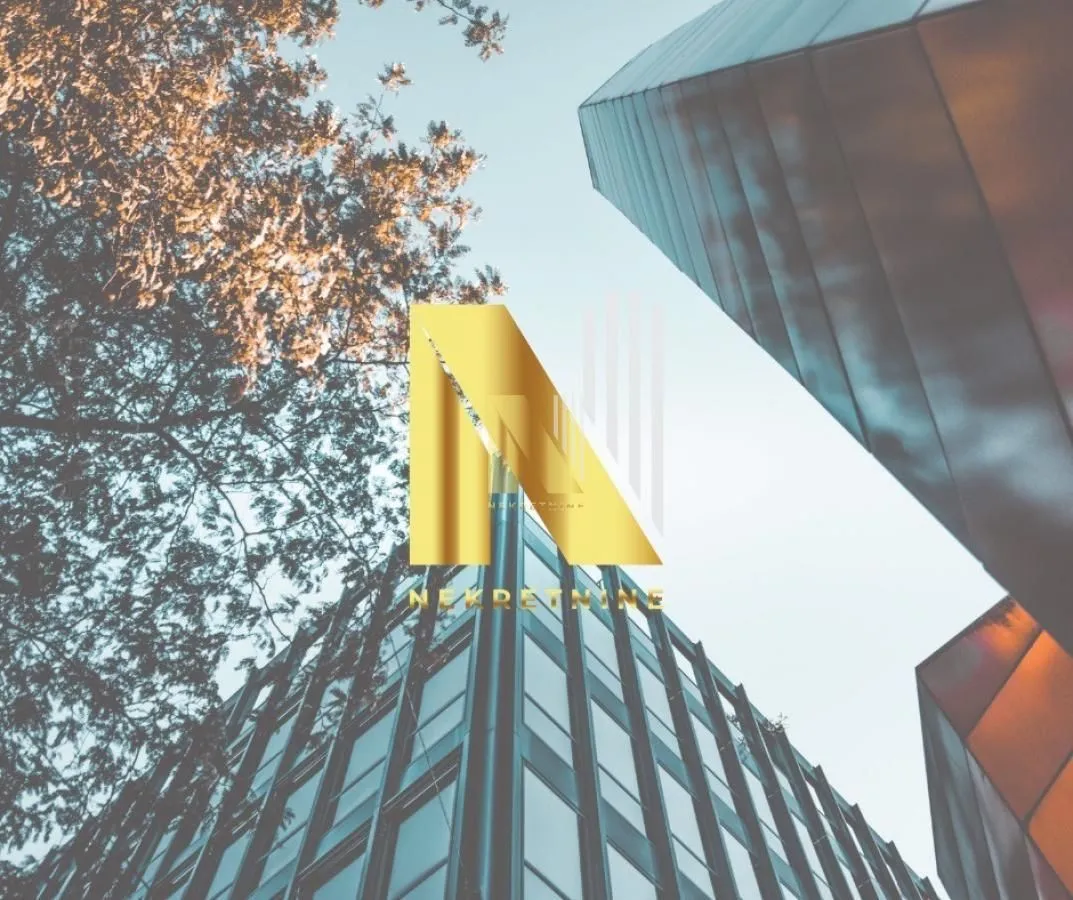 Prodaja, poslovni prostor, 523m², Centar, Novi Sad