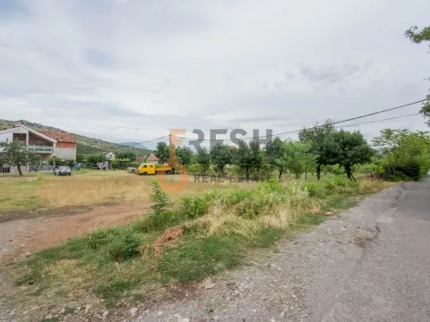 Prodaja, plac, 1100m², Tološi, Podgorica