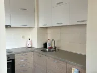 Izdavanje, jednosoban stan, 54m², City Kvart, Podgorica - image 5