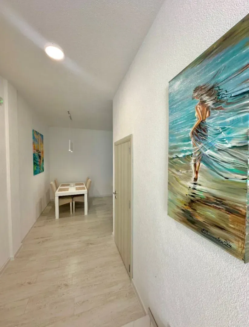 Rent, one bedroom apartment, 63m², Buljarica, Budva
