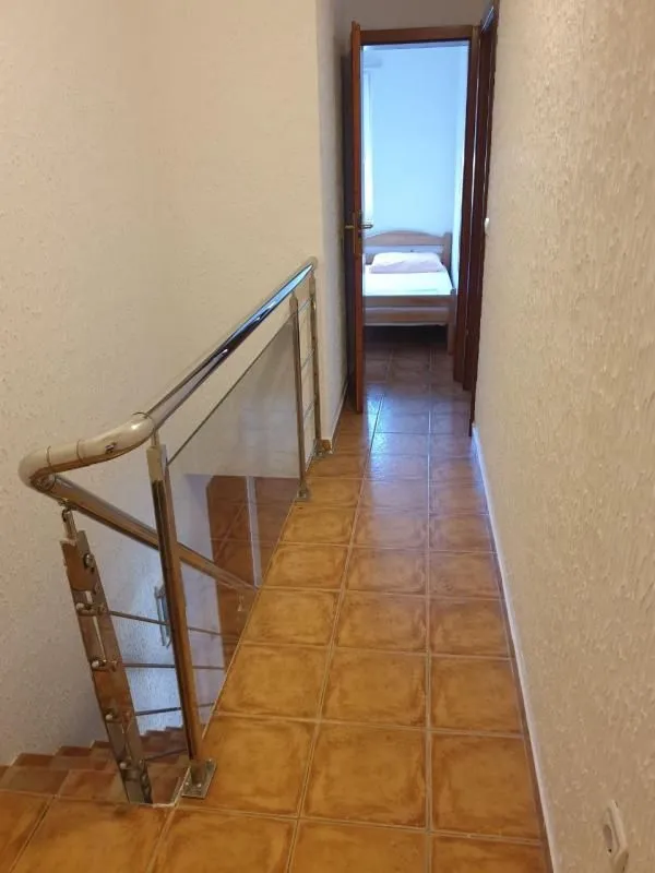 Sale, three bedroom apartment, 76m², Sutomore, Bar