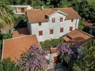 Prodaja, kuća, 240m², Risan, Kotor - image 26