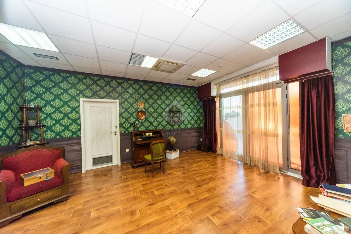 Sale, office space, 375m², Podgorica, Crna Gora
