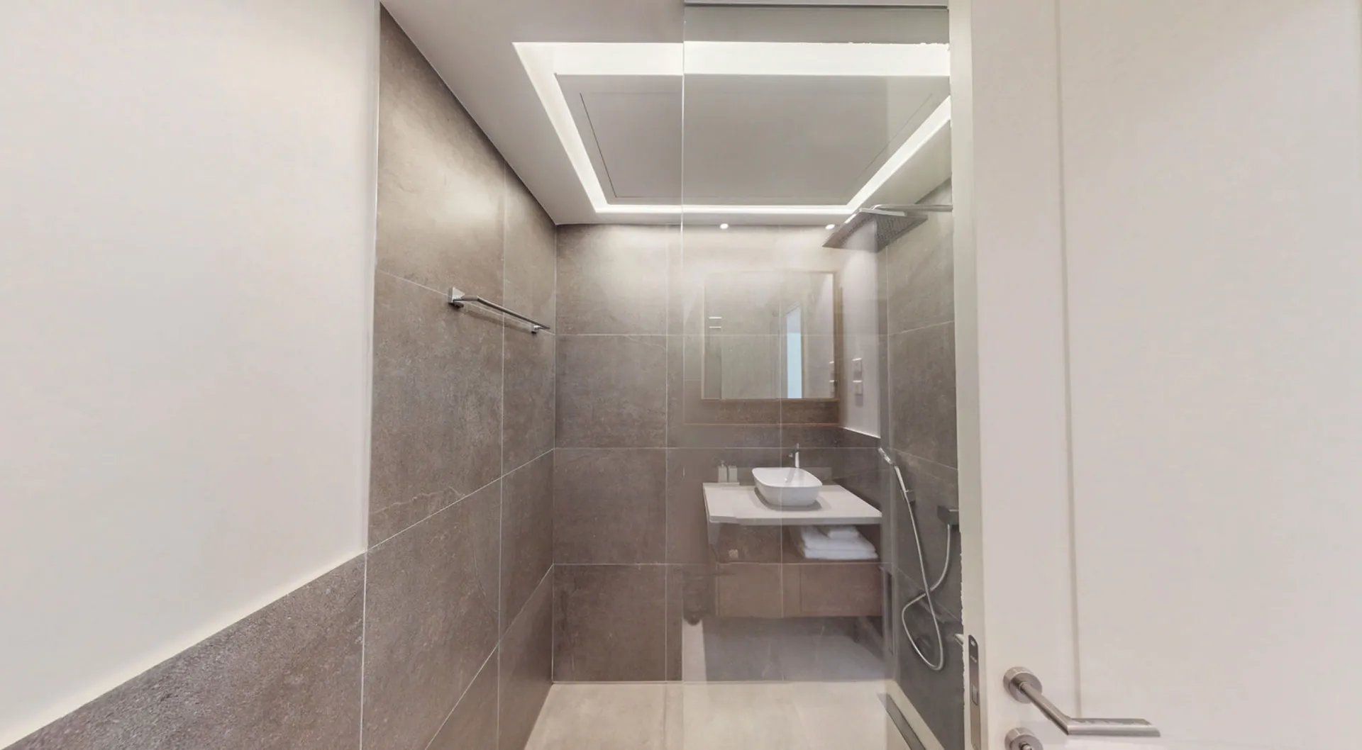 Prodaja, dvosoban stan, 102m², Luštica Bay, Tivat