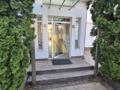 Prodaja, kuća, 248m², Surčin, Beograd - image 52