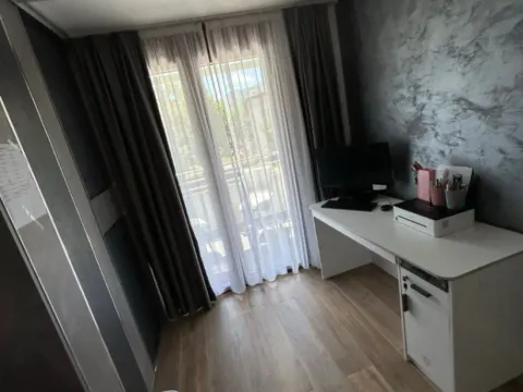 Prodaja, trosoban stan, 98m², Dobrota, Kotor - image 10