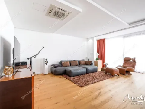 Prodaja, kuća, 162m², Kotor, Crna Gora - image 4