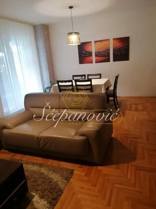 Prodaja, četvorosoban stan, 75m², Telep severni, Novi Sad Sve Podlokacije