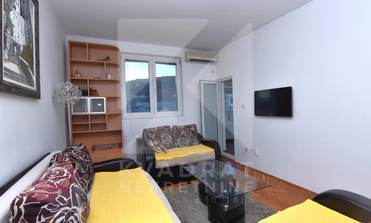 Prodaja, jednosoban stan, 42m², Zagorič, Podgorica