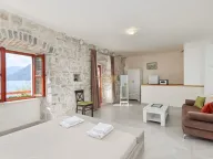 Prodaja, kuća, 410m², Kotor, Crna Gora - image 35