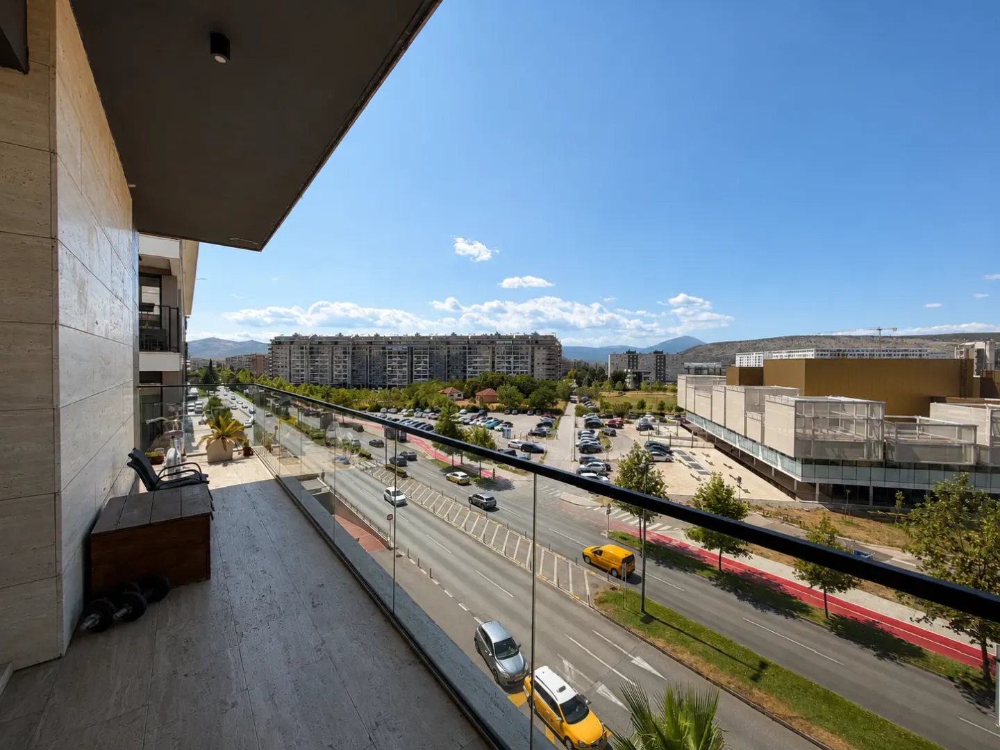 Rent, three bedroom apartment, 116m², Kod Capital Plaze, Podgorica