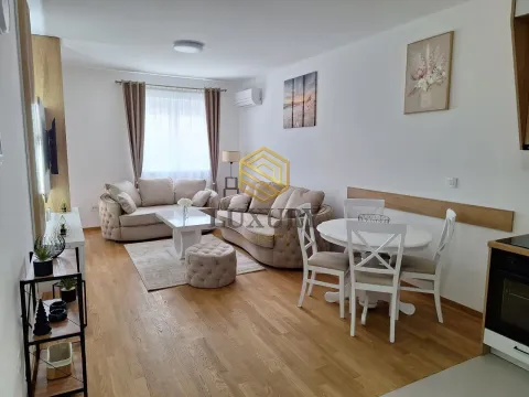 Izdavanje, jednosoban stan, 48m², Stari Aerodrom, Podgorica - image 12