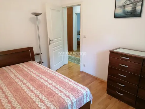 Izdavanje, kuća, 140m², Senjak, Beograd - image 5