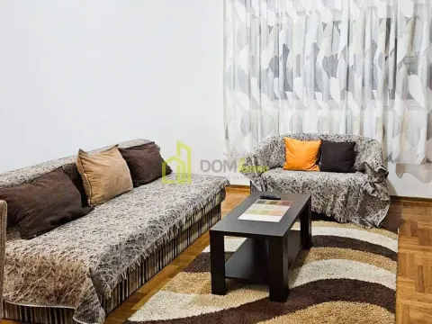 Izdavanje, jednosoban stan, 49m², Pobrežje, Podgorica