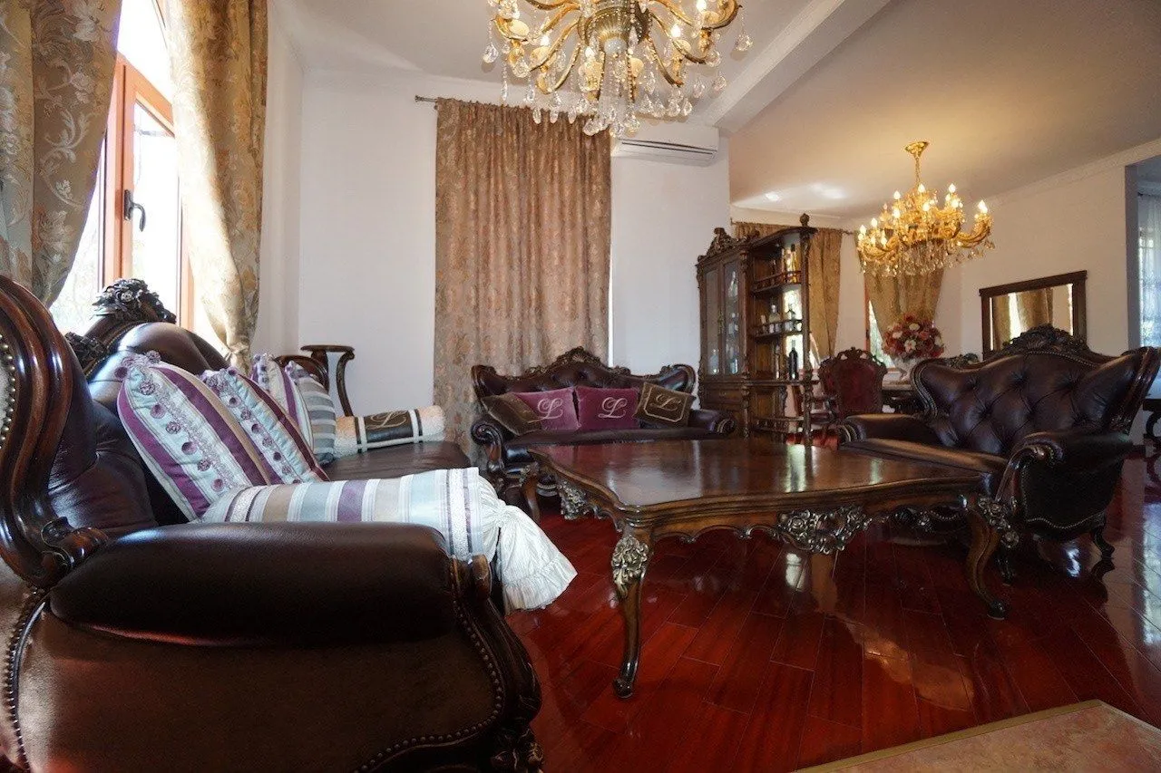 Prodaja, kuća, 324m², Radovići, Tivat