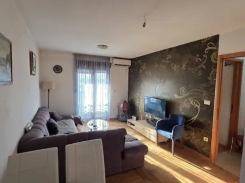 Sale, one bedroom apartment, 45m², Stari Aerodrom, Podgorica