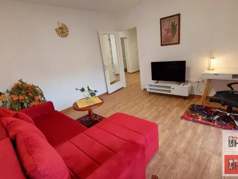 Izdavanje, dvosoban stan, 62m², Grbavica, Novi Sad Sve Podlokacije - image 2