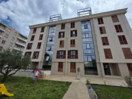 Izdavanje, jednosoban stan, 42m², Pod Goricom, Podgorica - image 1