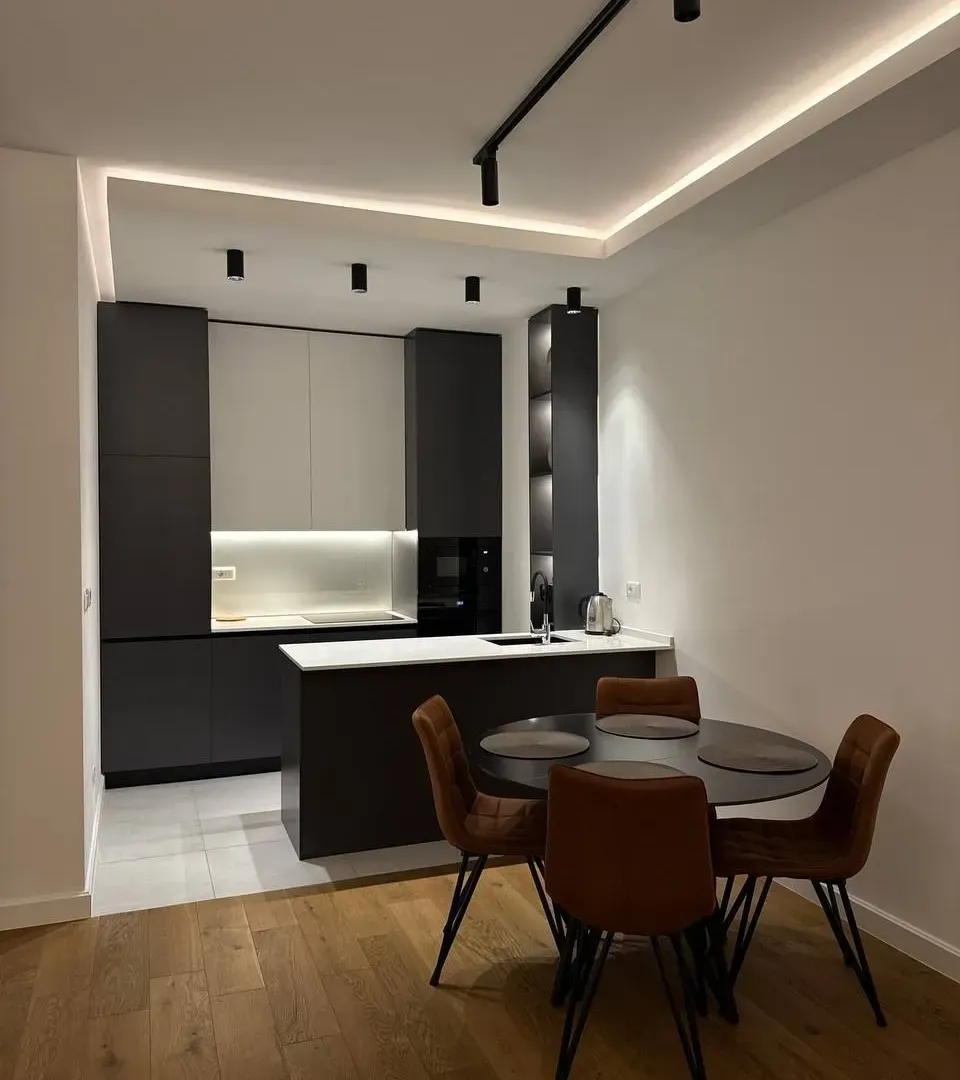 Sale, two bedroom apartment, 77m², Centar, Bar