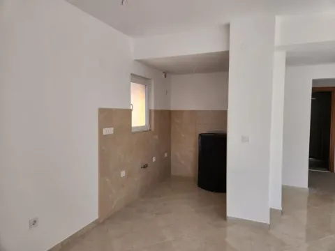Prodaja, trosoban stan, 120m², Gomila, Herceg Novi - image 9