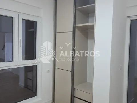 Rent, one bedroom apartment, 58m², Makedonsko naselje, Bar - image 7