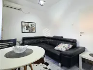 Rent, one bedroom apartment, 35m², Momišići, Podgorica - image 1