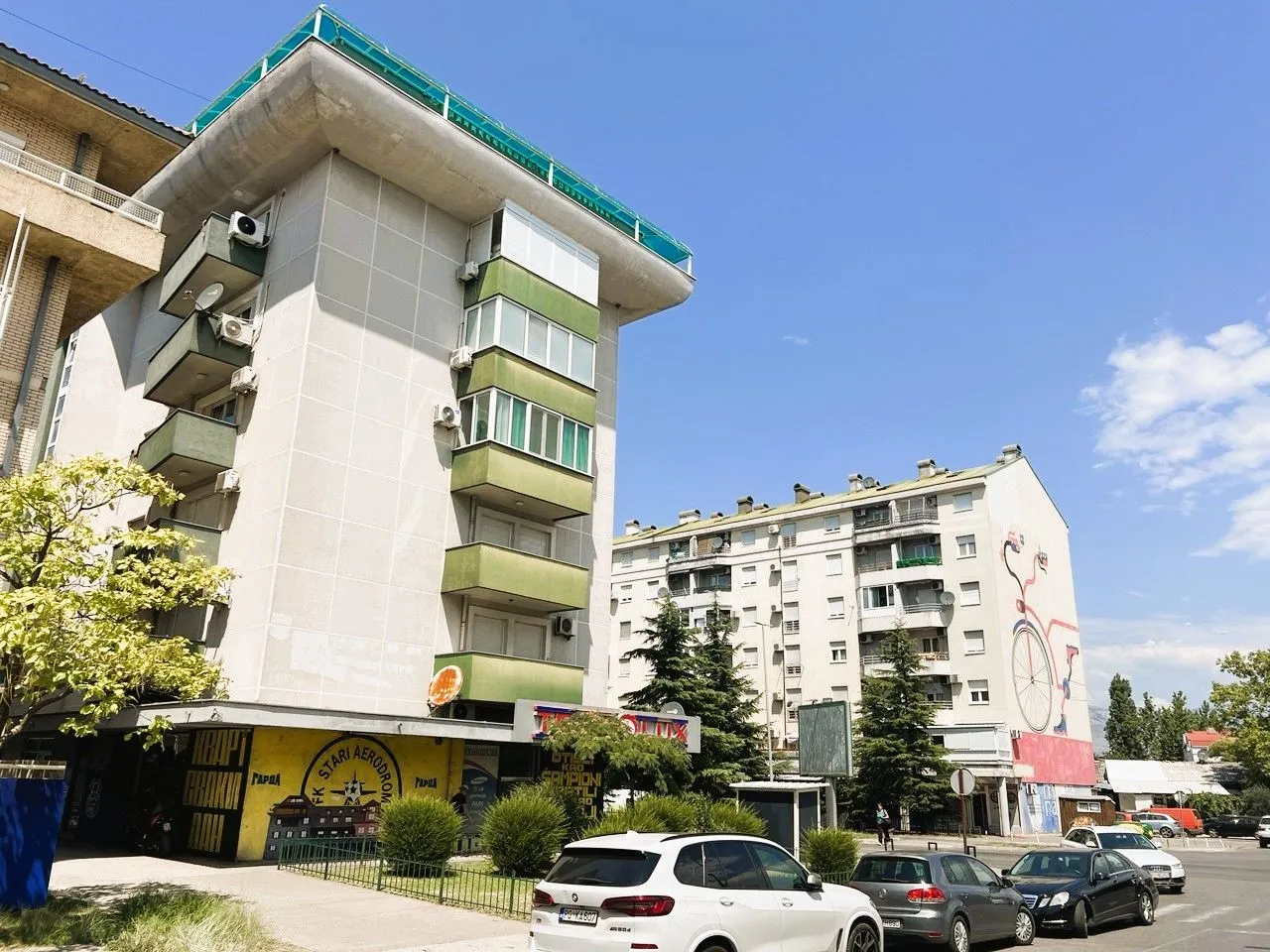 Rent, three bedroom apartment, 130m², Stari Aerodrom, Podgorica