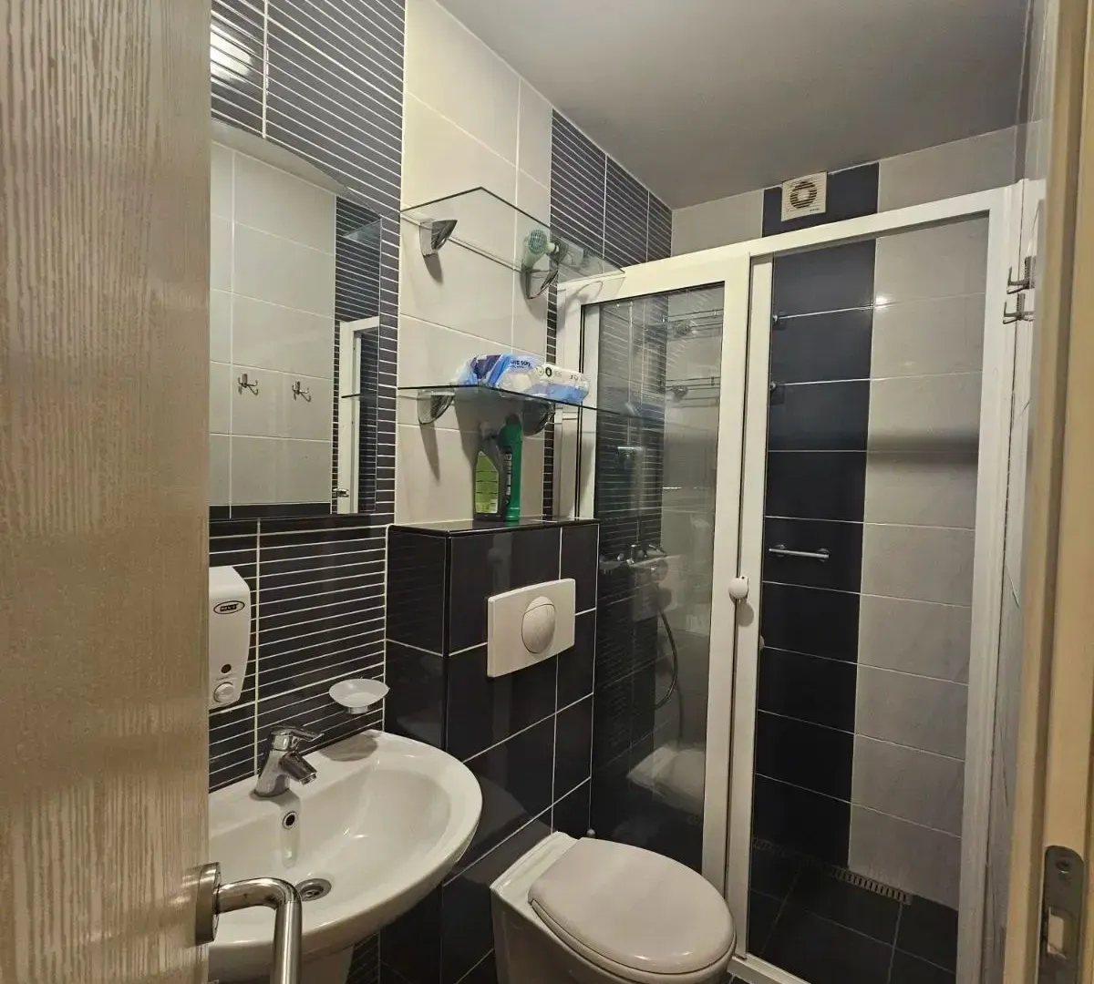 Stan-na-dan, jednosoban stan, 40m², Budva okolina, Budva