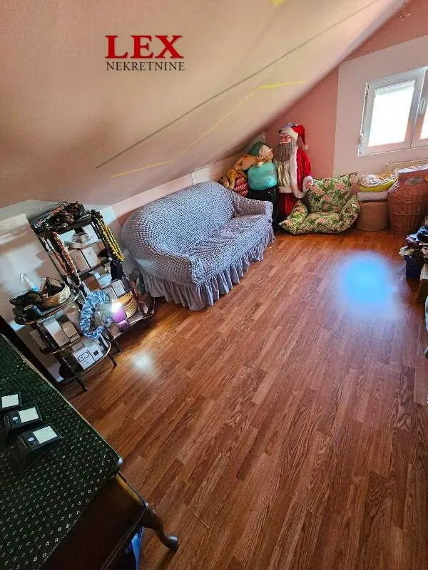 Prodaja, kuća, 103m², Barajevo (mesto), Barajevo