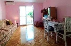 Rent, one bedroom apartment, 55m², Rozino, Budva - image 2
