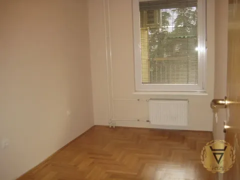 Izdavanje, trosoban stan, 80m², Cvetkova Pijaca, Zvezdara Sve Podlokacije - image 4