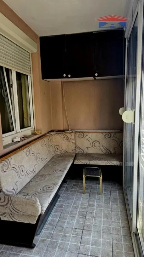 Izdavanje, trosoban stan, 65m², Nova Detelinara, Novi Sad Sve Podlokacije