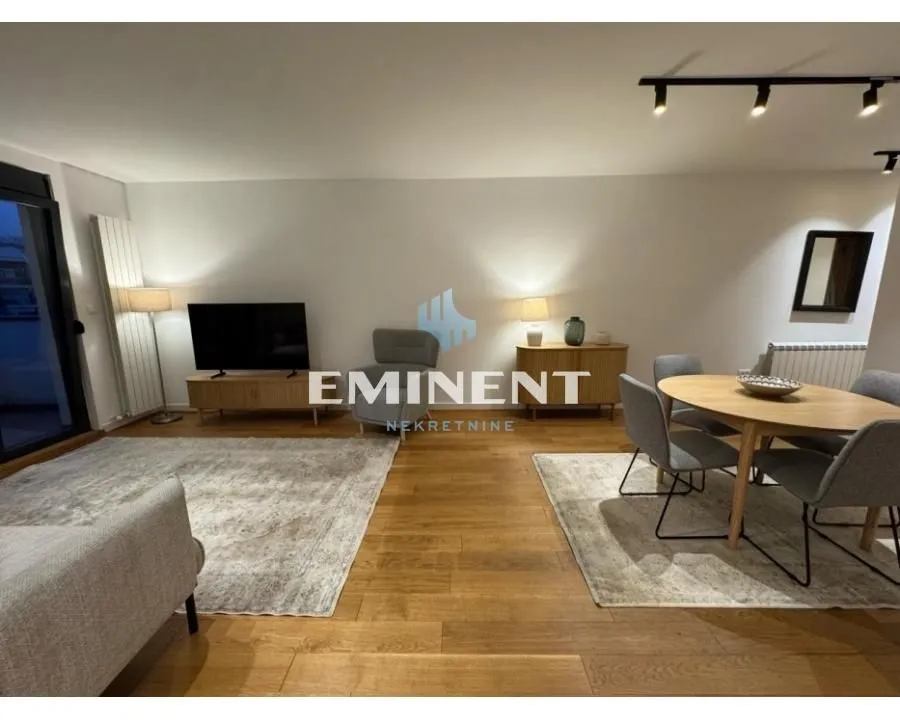 Rent, three bedroom apartment, 65m², Čubura, Beograd