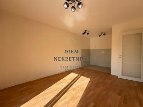 Izdavanje, jednosoban stan, 45m², Zabjelo, Podgorica - image 8