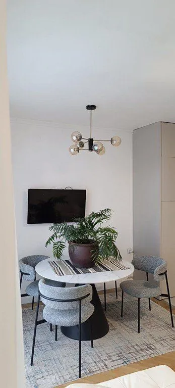 Izdavanje, dvosoban stan, 70m², Preko Morače, Podgorica