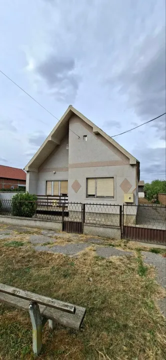Prodaja, kuća, 115m², Jarkovac, Sečanj